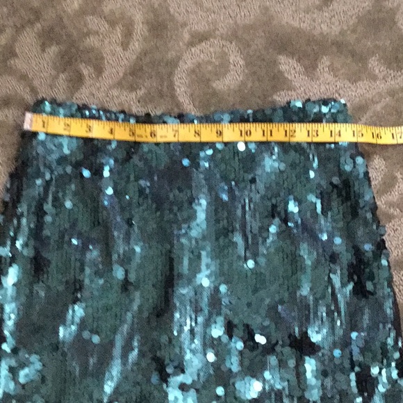 Sequin mini skirt - Picture 5 of 8